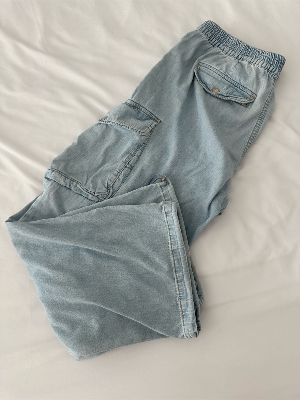 GAP Light Blue Wide-Leg Cargo Jeans